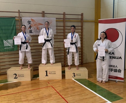 Elma Lišinović 1. mesto v katah med članicami